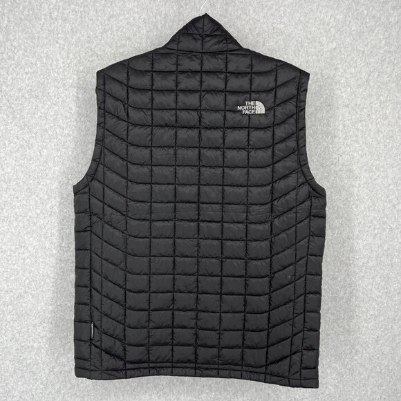 The North Face Mens Thermoball Trekker Vest Size M Black Quilted Puffer FLAW - Picture 5 of 16